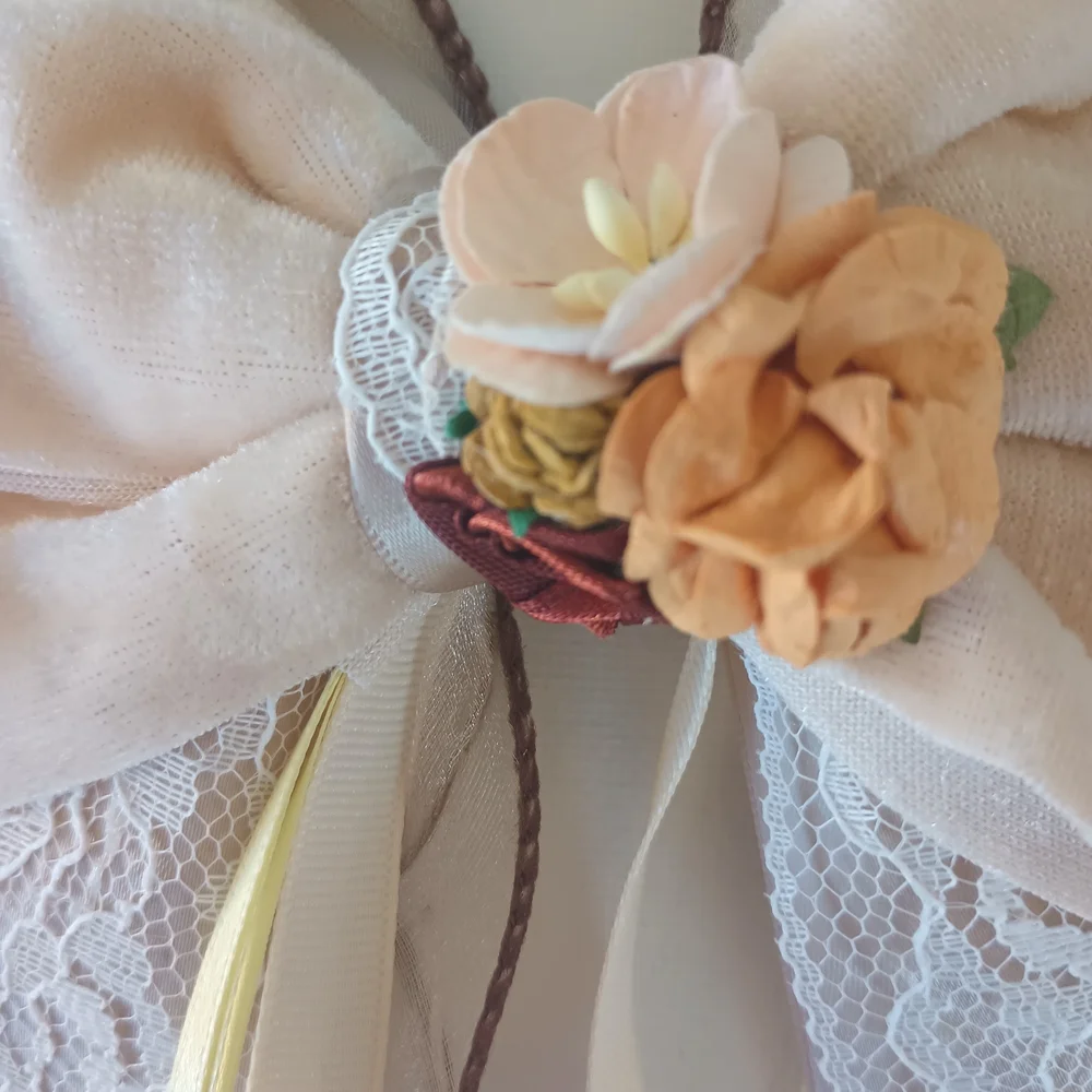 Chic Cream Lace Hair Bow with Floral Accents🎀✨